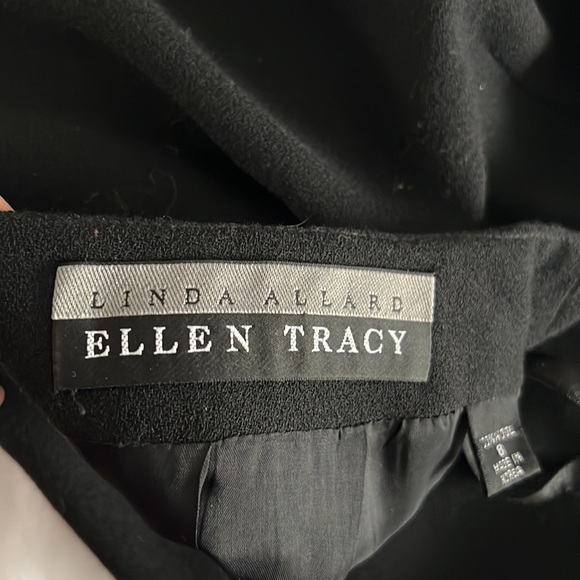 I tags Black Ellen Tracy fitted Skirt with back kick pleat size 8 see discript - Picture 8 of 11